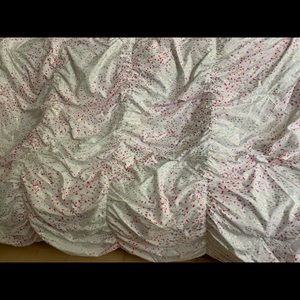 Pillowfort Comforter  - great for a kids room!